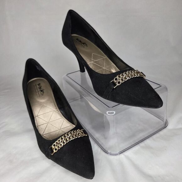Coach And Four Black Suede Pumps Pointed Toe Low Stilettos Heels Sz 9 - Picture 2 of 8